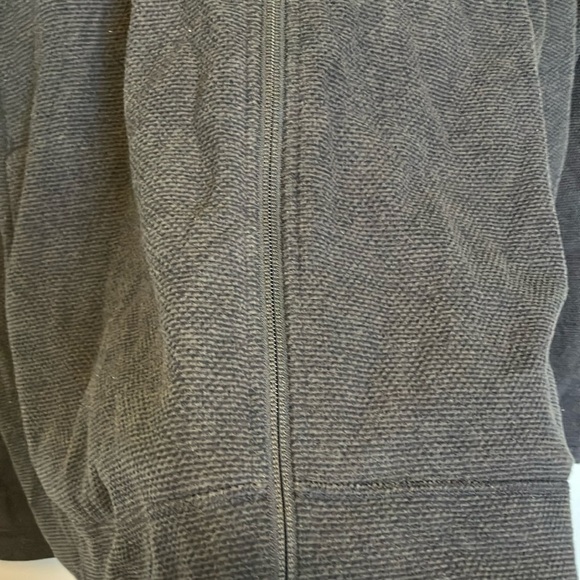 NWT The North Face Charcoal Zip-Up Jacket - Picture 5 of 7